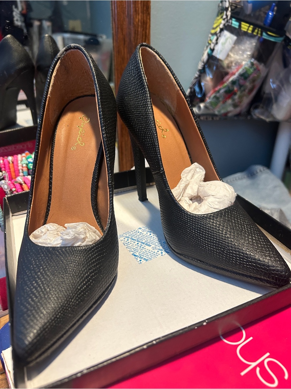 Qupid Black Textured Pointed-Toe High Heel Pumps